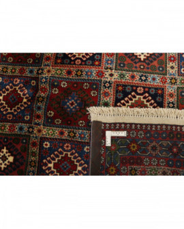 Rytietiškas kilimas Yalameh - 207 x 152 cm 